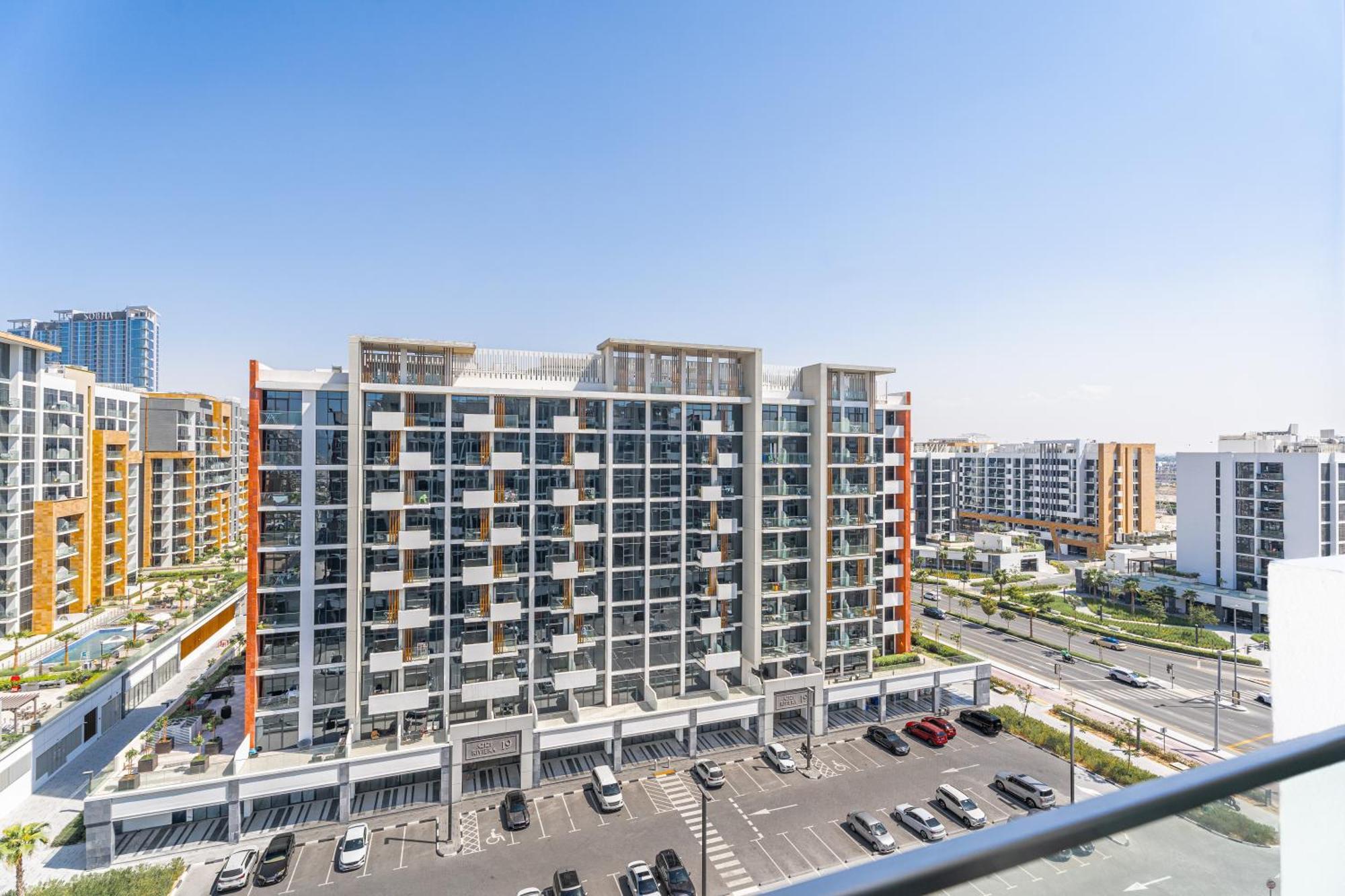 Escape24 Stylish Studio Azizi Riviera 8 Meydan One Dubai Bagian luar foto
